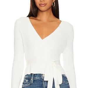 Revolve 525 Kira Top in Chalk